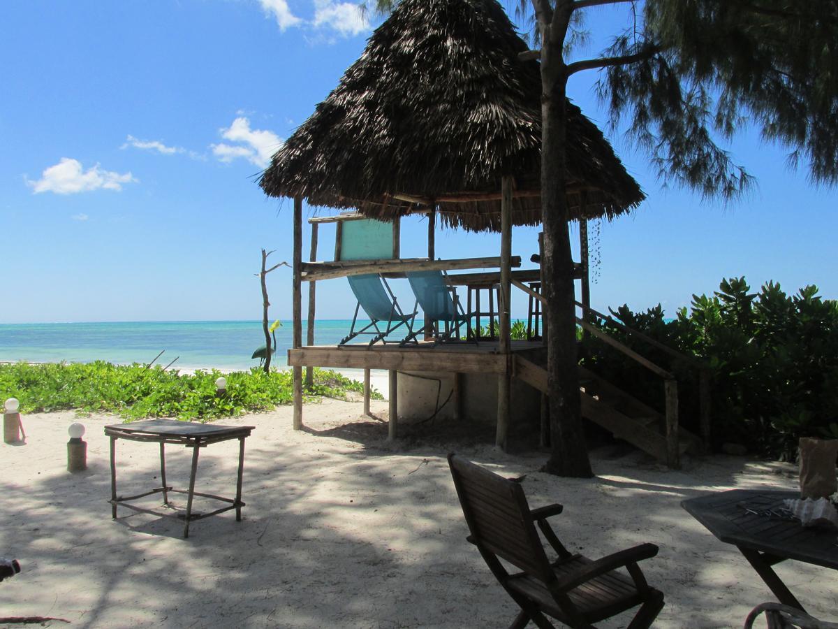 Hotel Driftwood